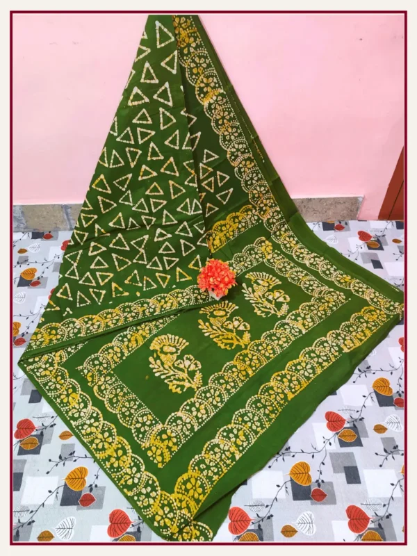 Batik Sarees Wax Print Sungudi cotton sarees-Leaf GREEN COLOUR