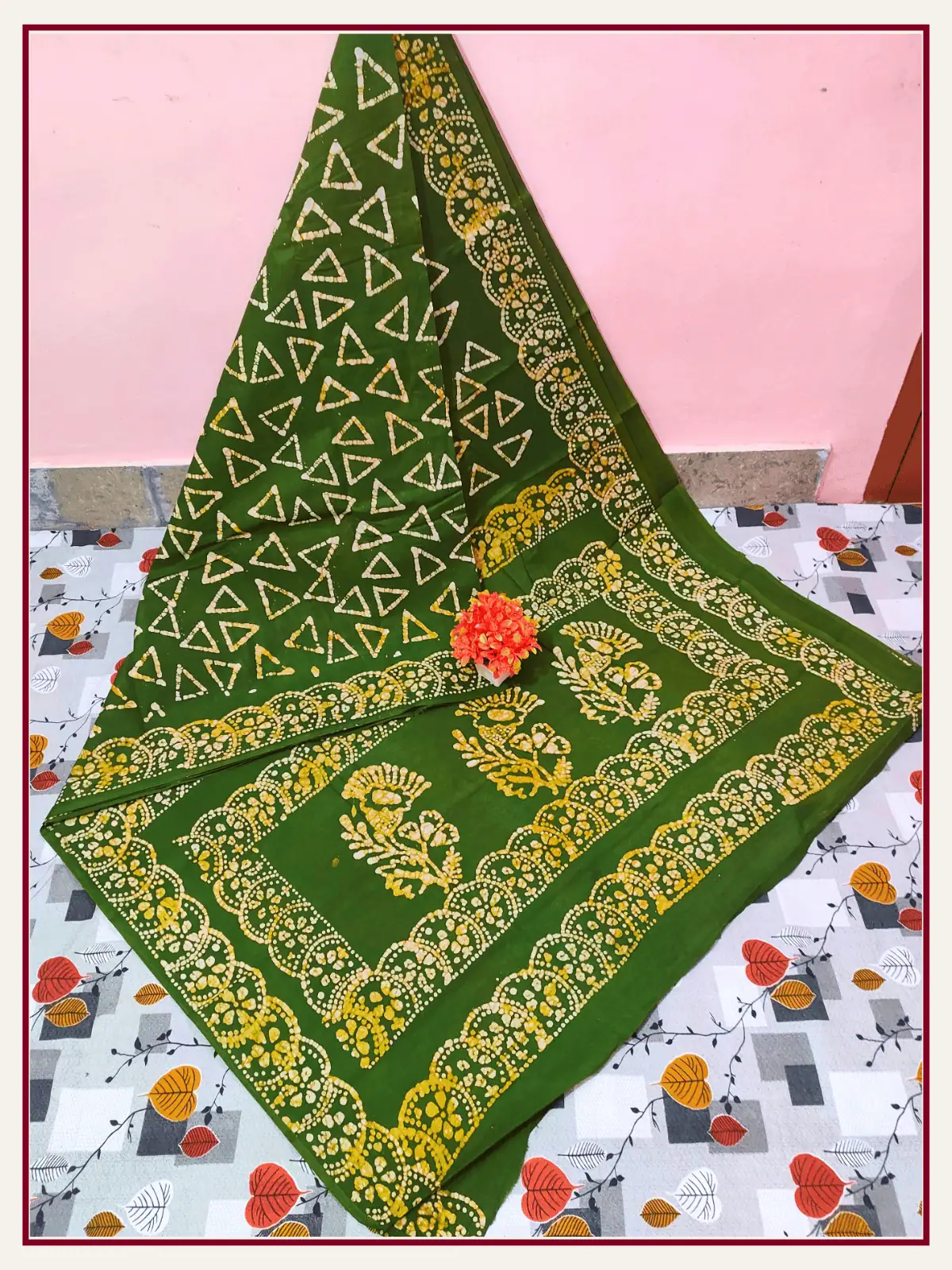 Batik Sarees Wax Print Sungudi cotton sarees-Leaf GREEN COLOUR