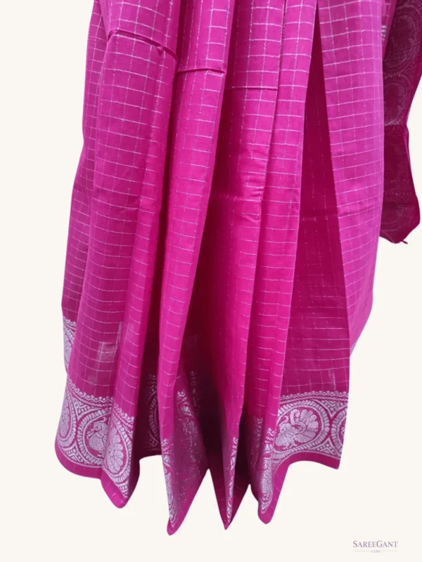 Madurai Silver Zari Check Self Sungudi Cotton Saree-Pink Colour