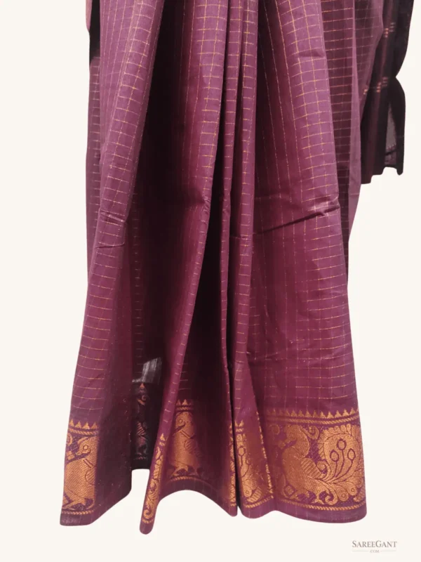 Madurai Zari Check Self Sungudi Cotton Saree -Maroon Colour