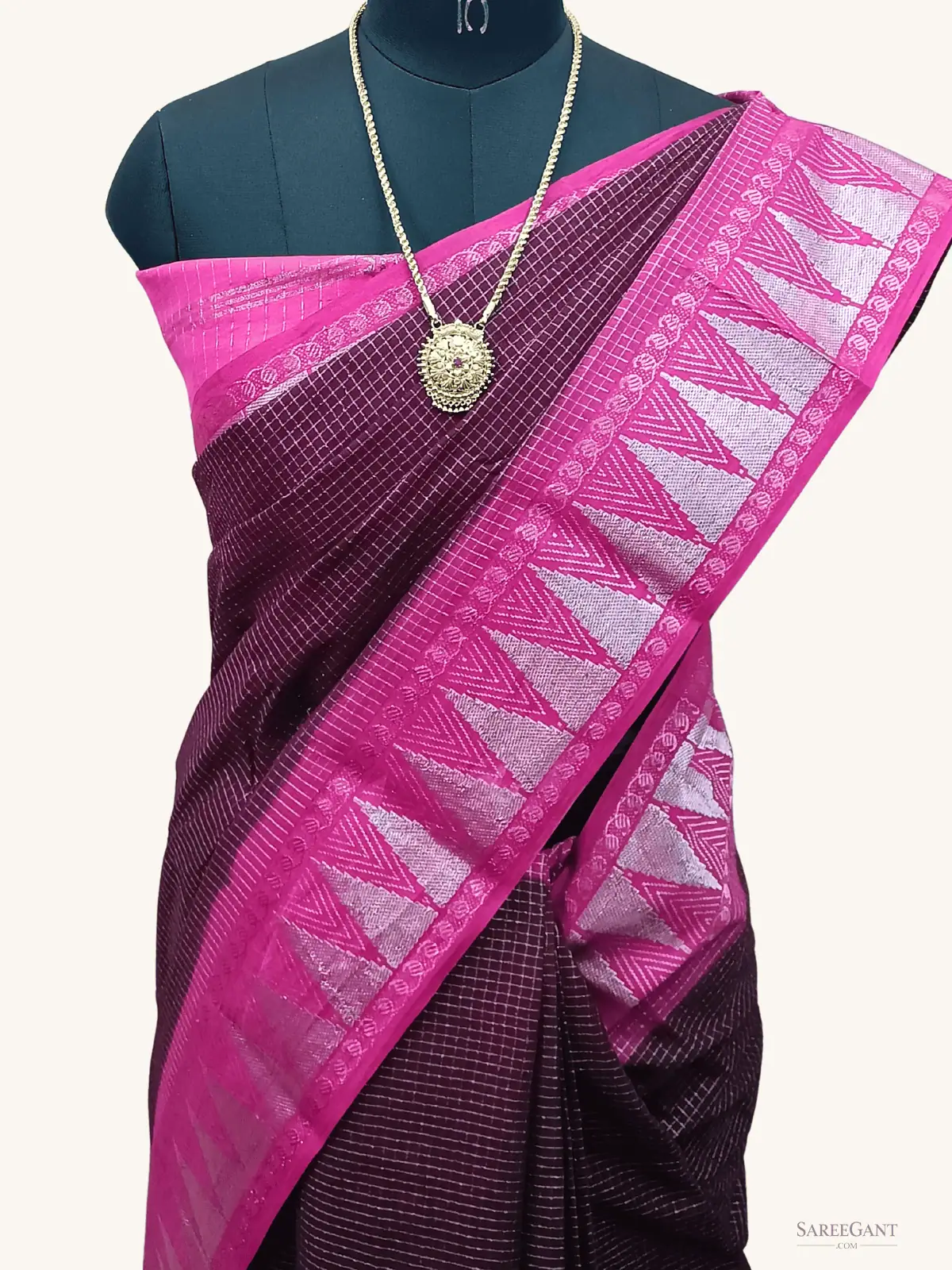 Madurai Zari Check Sungudi Cotton Saree with Temple Border