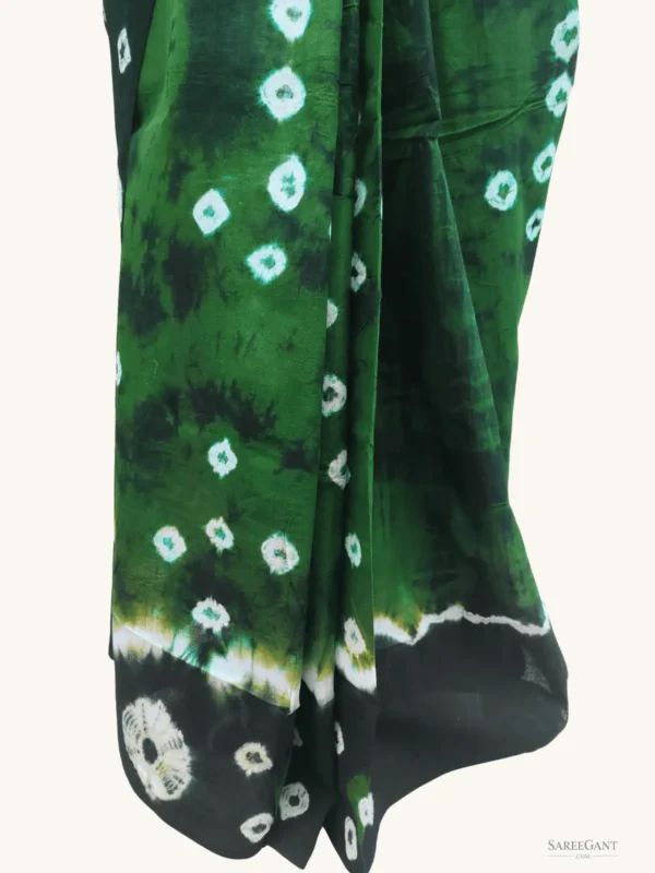 Tie and Dye Bandhini sungudi cotton saree-Deep Green colour