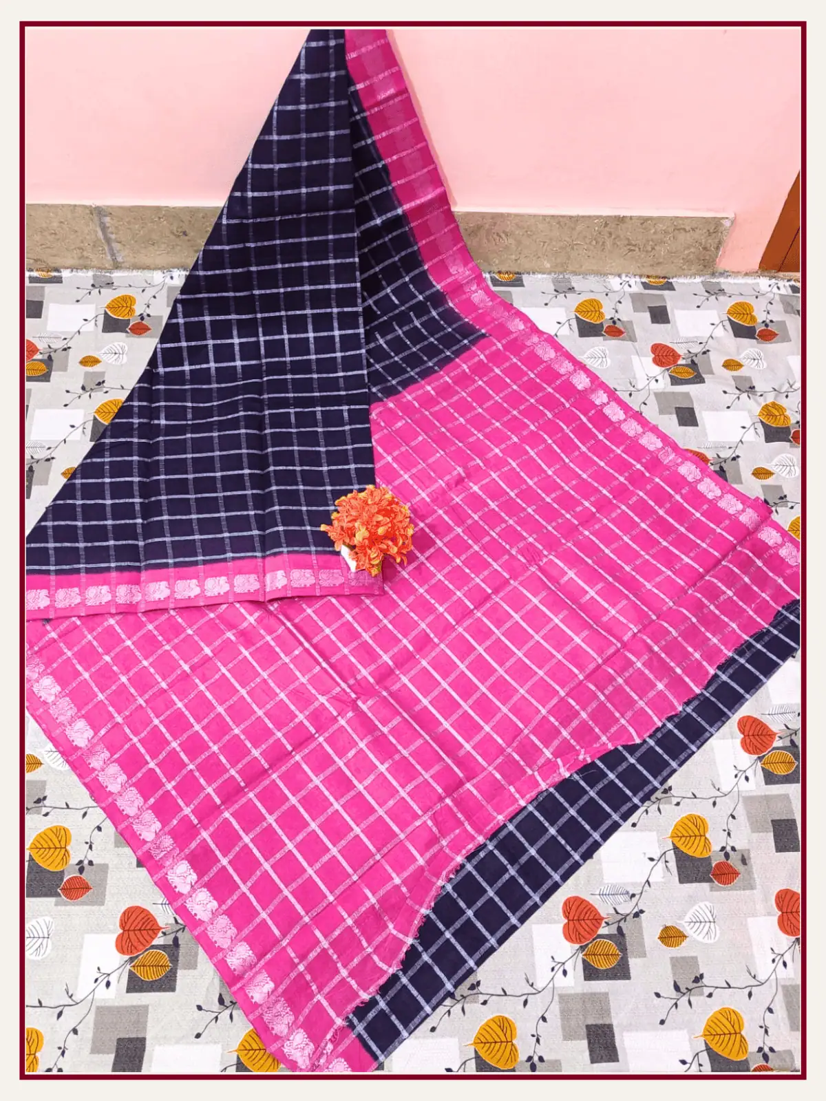 Pavithra Zarikattam Contrast Sungudi Cotton Sarees with Running Blouse-Black-pink colour